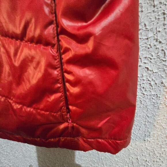 NordicTrack Red Puffer Vest XL Polyester Quilted Shell Lightweight Insulated Wom - Picture 7 of 12